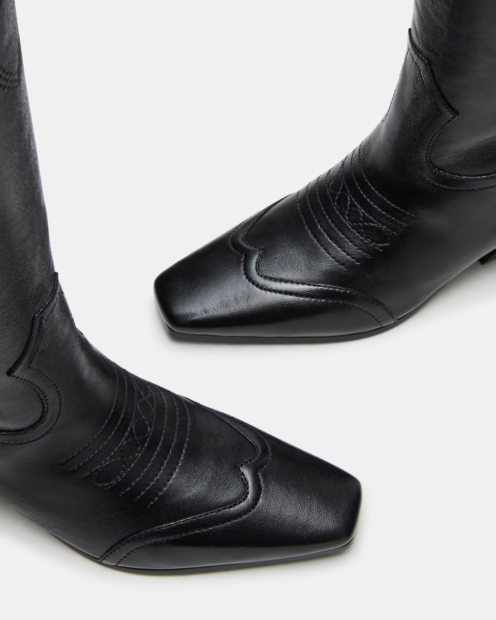 DOLLIE BLACK LEATHER - SM REBOOTED