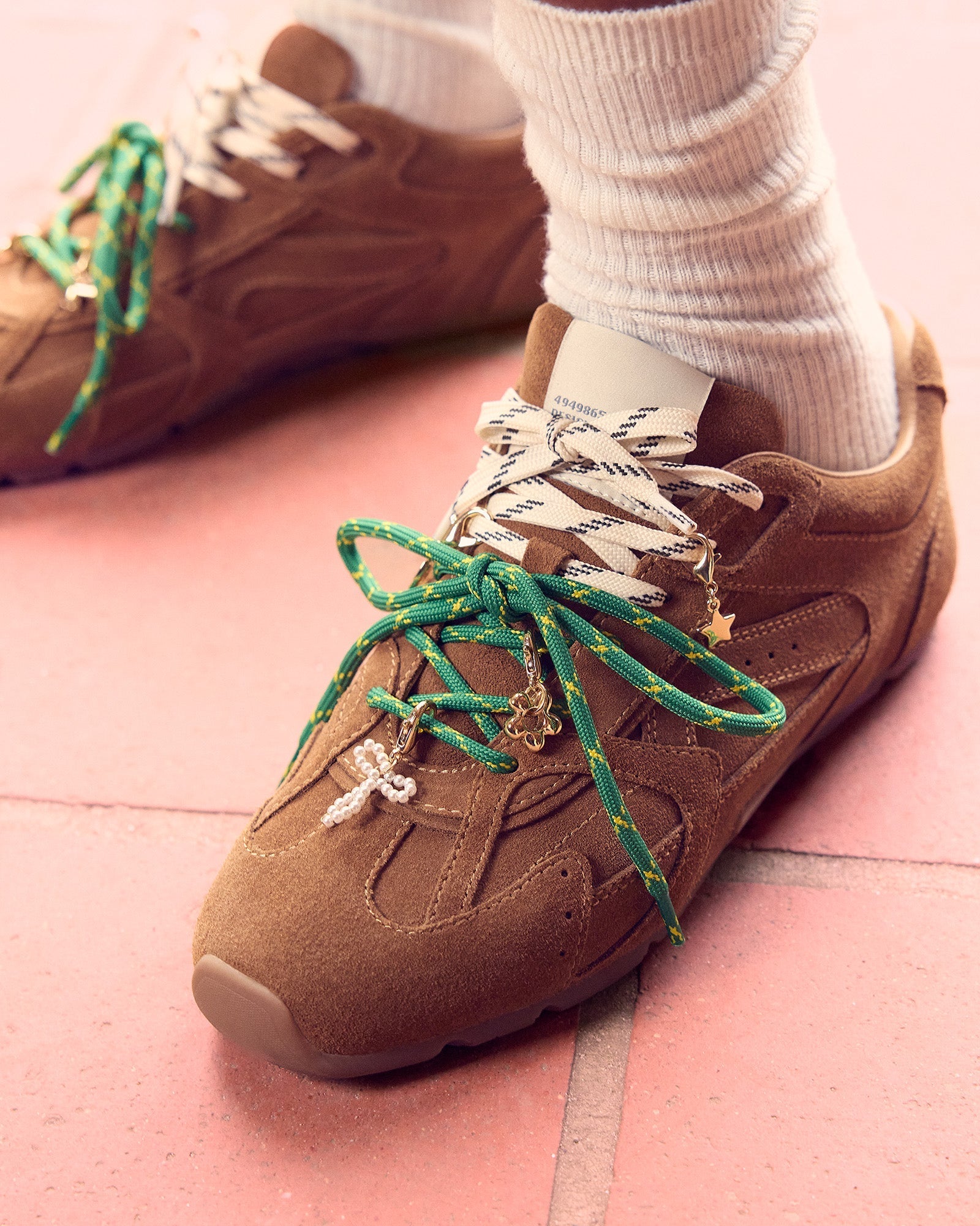 SHOE LACES AND CHARMS LACE WHITE