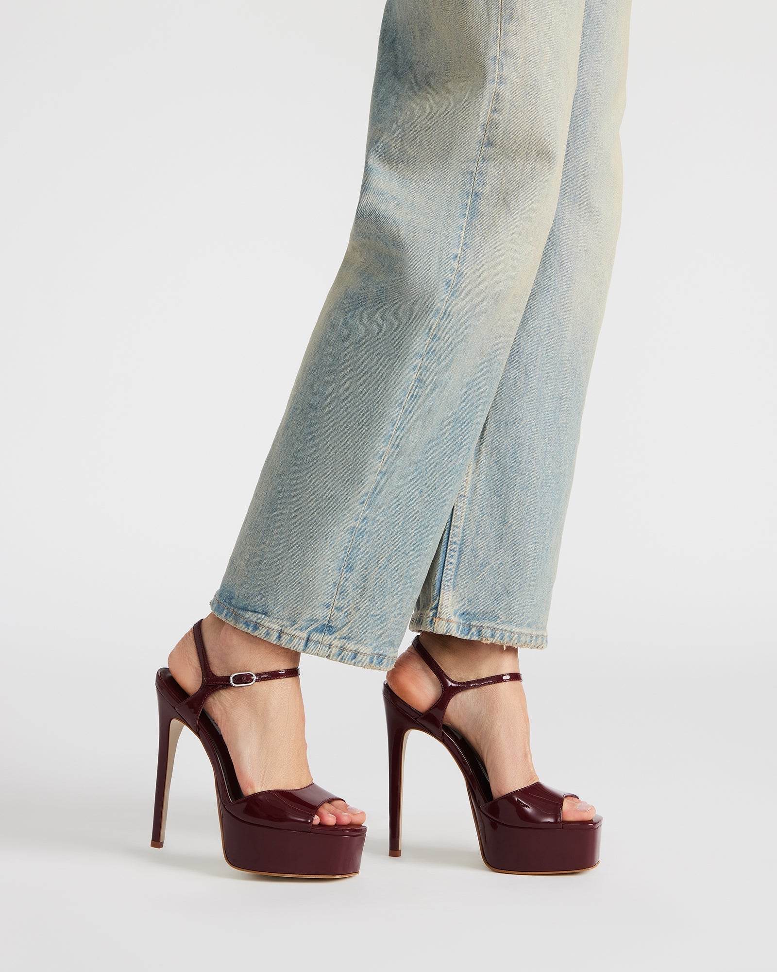 COLOGNE BROWN PATENT