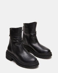 ESSENTIAL BLACK LEATHER