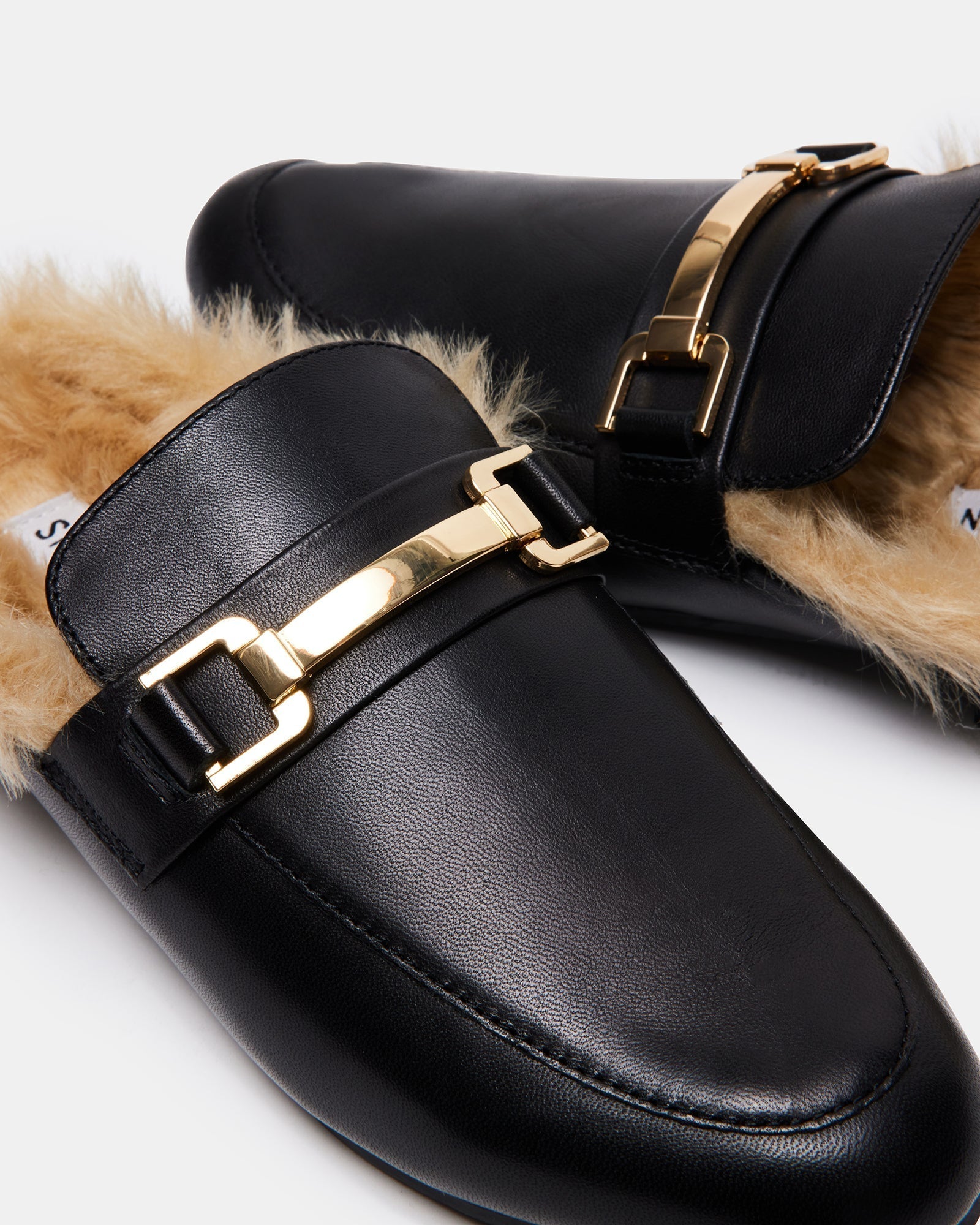 KHLOE BLACK LEATHER - SM REBOOTED