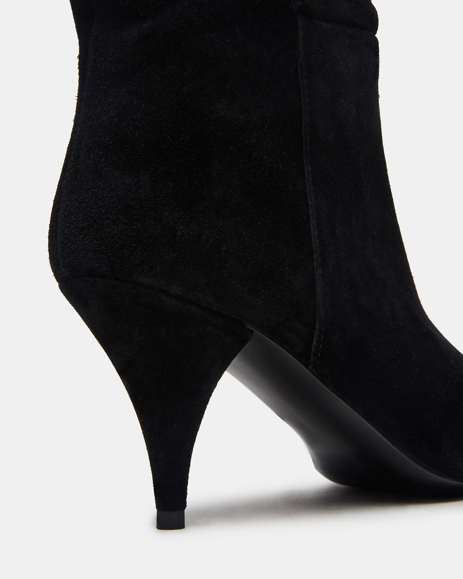 LINGER BLACK SUEDE