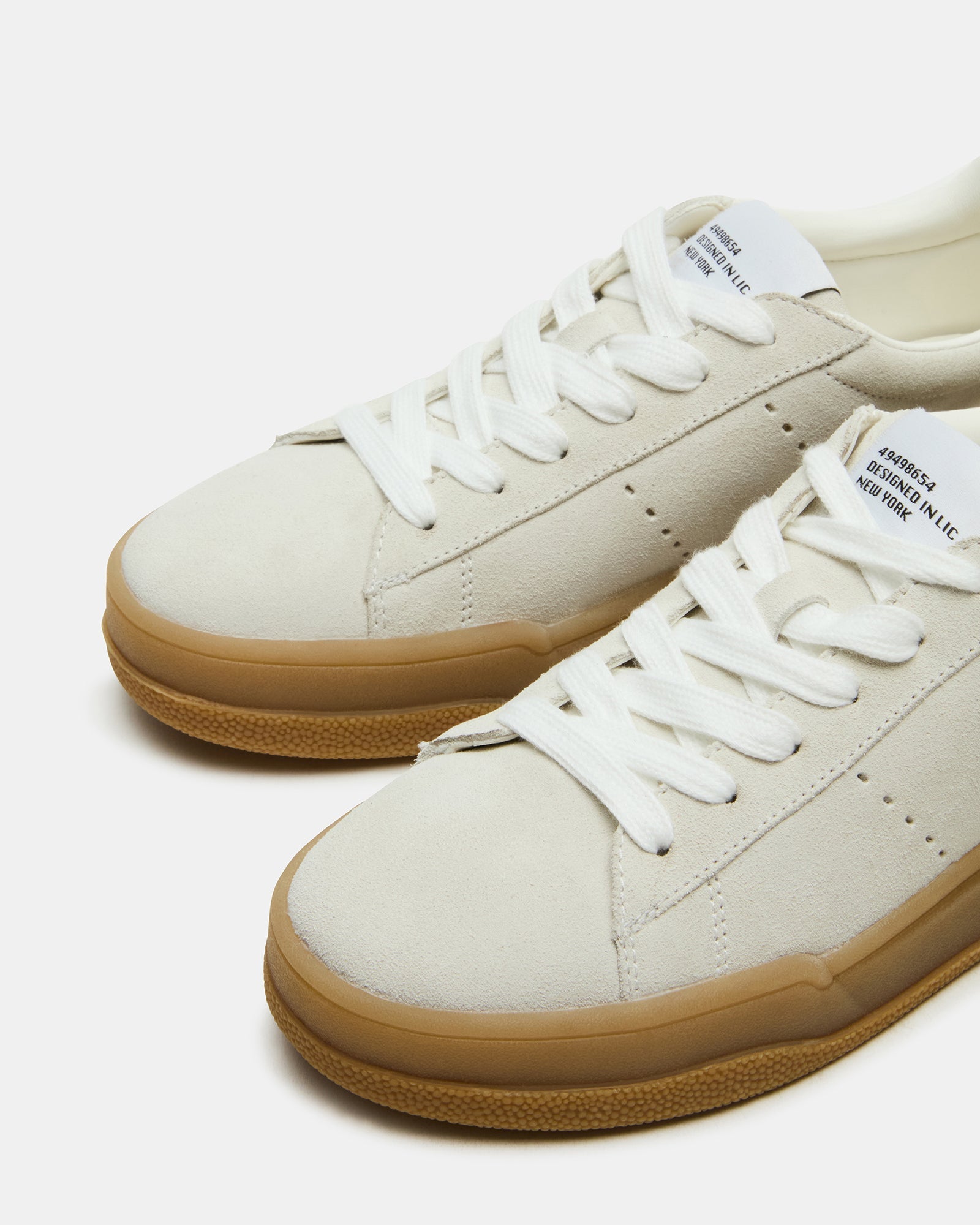 STRIVE ICE SUEDE
