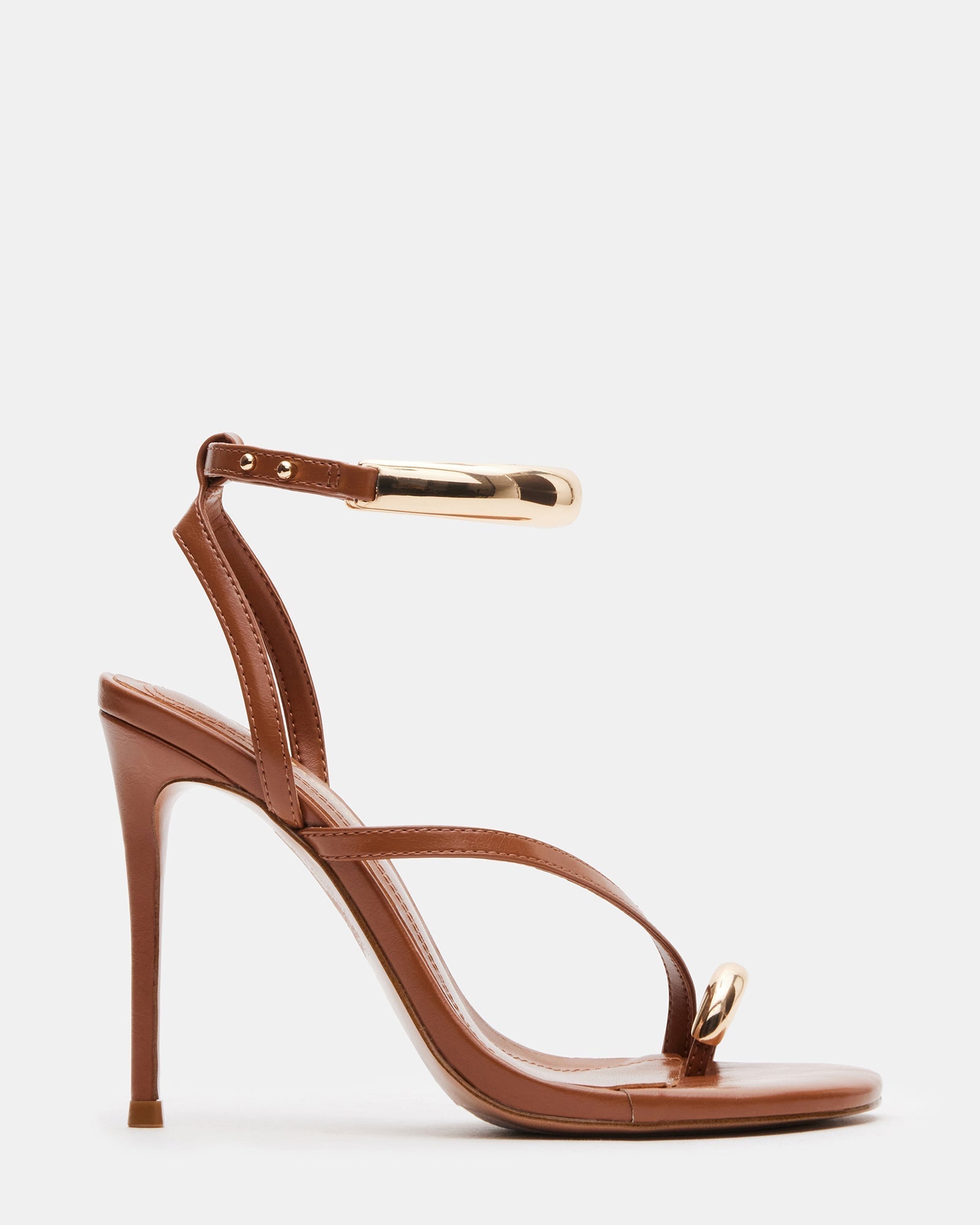 TIA CARAMEL - SM REBOOTED