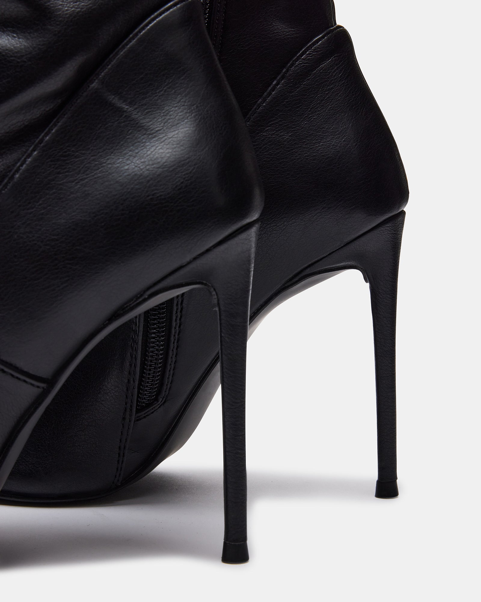 VAVA BLACK PARIS - SM REBOOTED